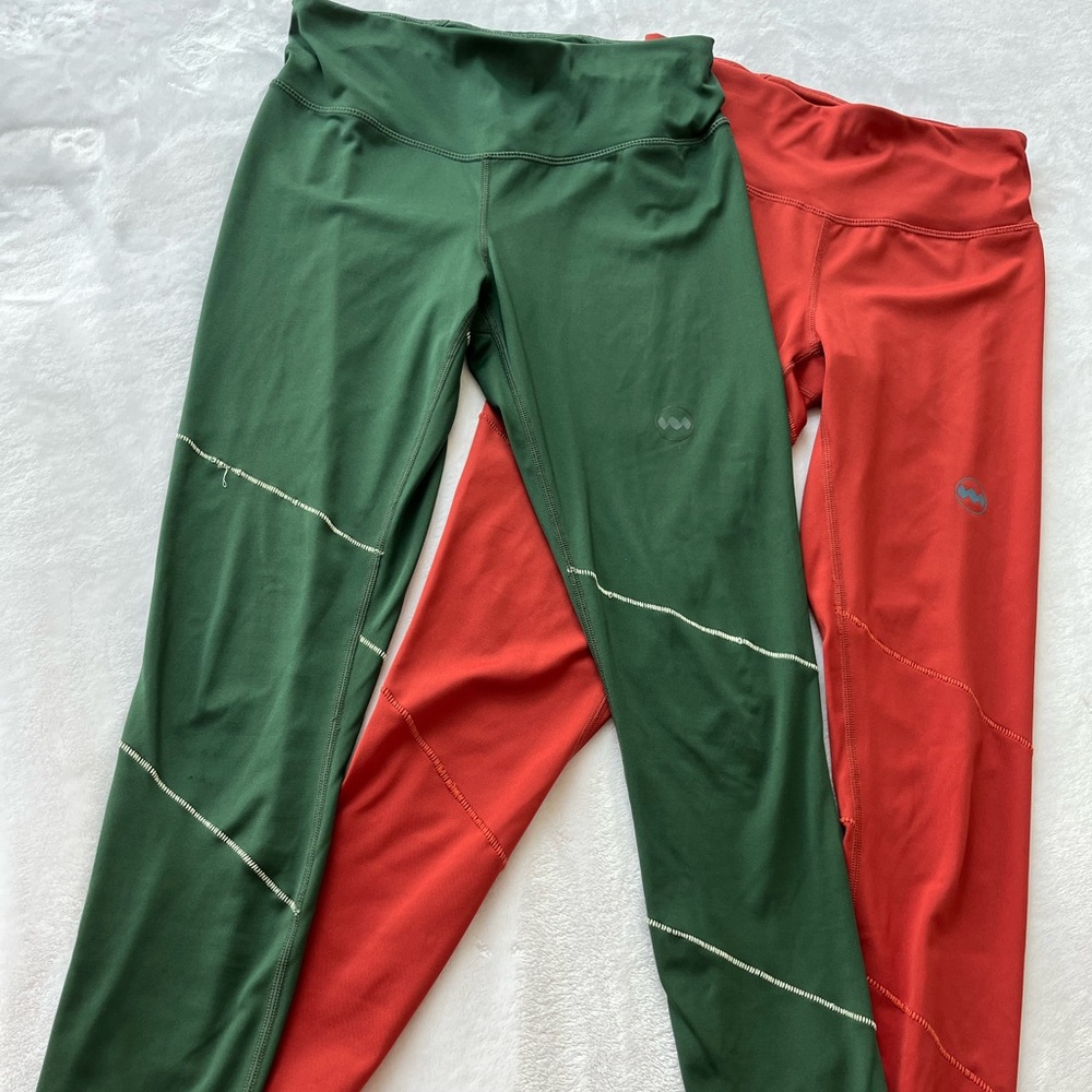 2 SM Janji Leggings orange and green